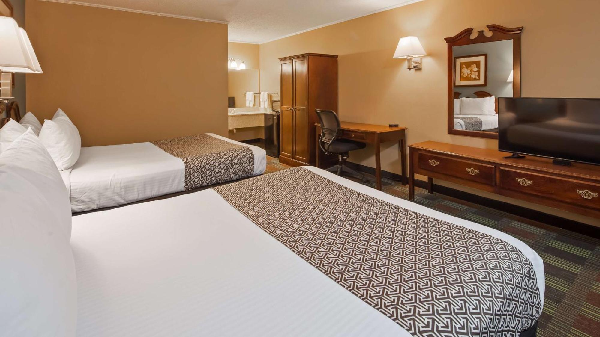 Surestay By Best Western קמרון מראה חיצוני תמונה